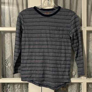 😉Bundle Days😉 Cat & Jack Navy and White Striped Tee Size S (6/7)